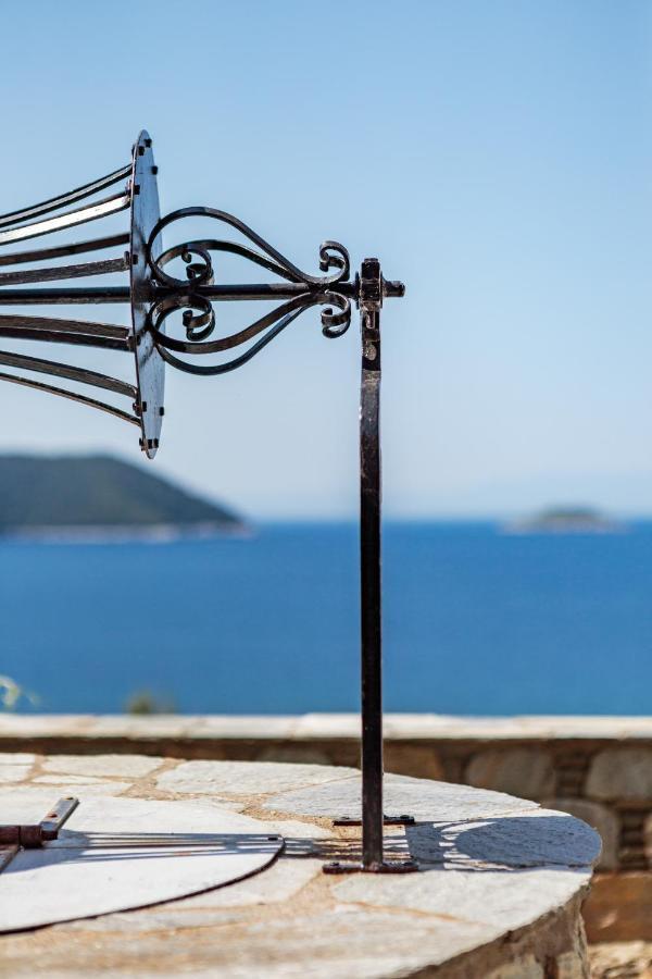 Stamatiou Estate Hotel Neo Klima Exterior photo